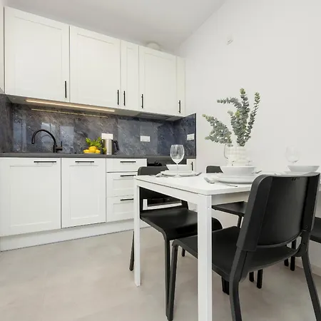 Modern Targowek Apartment By Noclegi Renters Varšava Exteriér fotografie